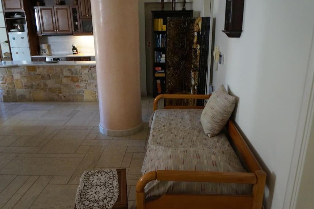 Dhráfi Apartment With A Garden, Bbq, Swimming Pool And Jacuzzi المظهر الخارجي الصورة