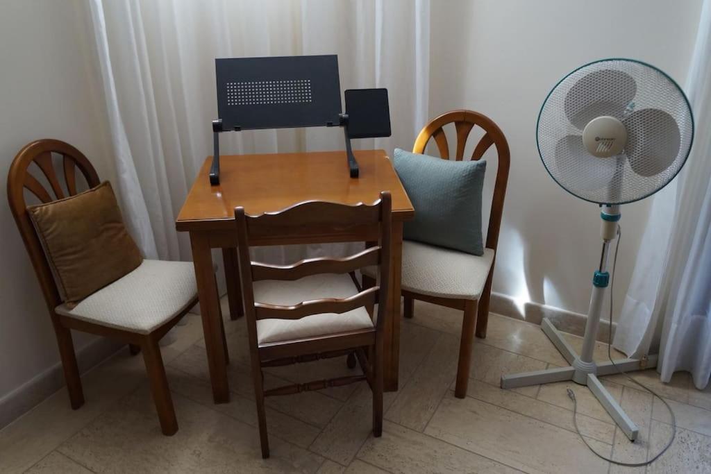 Dhráfi Apartment With A Garden, Bbq, Swimming Pool And Jacuzzi المظهر الخارجي الصورة