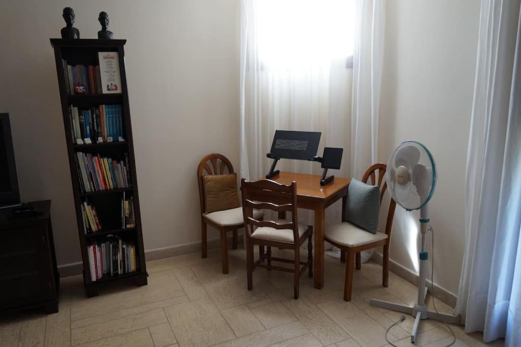 Dhráfi Apartment With A Garden, Bbq, Swimming Pool And Jacuzzi المظهر الخارجي الصورة