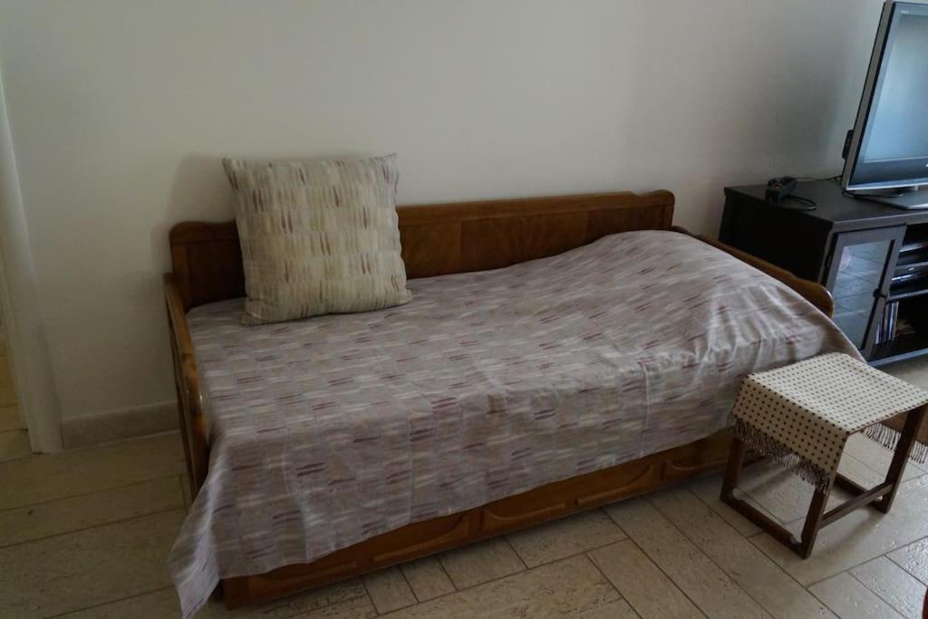 Dhráfi Apartment With A Garden, Bbq, Swimming Pool And Jacuzzi المظهر الخارجي الصورة